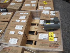 LOT (6) MOTORS, ELECTRIC TYPE, 1 HORSEPOWER, 230/460VAC ELEC RATING, 1140 RPM, 56 FRAME, TENV ENCLOSURE. MOTOR TERMINAL BOX LOCATED AT TOP, PART # 35N500Y616G1 (W-44) LOADING & HANDLING FEE $15-